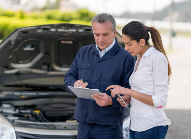 Low-cost car insurance agents in Crystal Lawns, IL